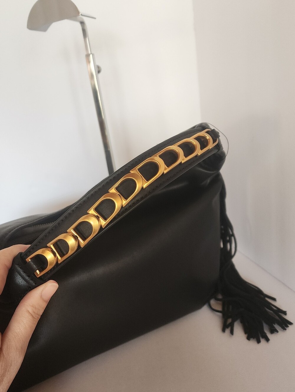 Donna Karen Bellmore Fringe Shoulder Bag FLAWED - Picture 7 of 10